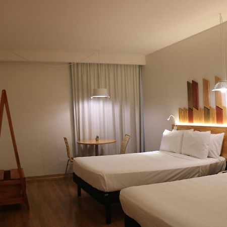 Hotel Nacional Inn Curitiba Santa Felicidade Buitenkant foto