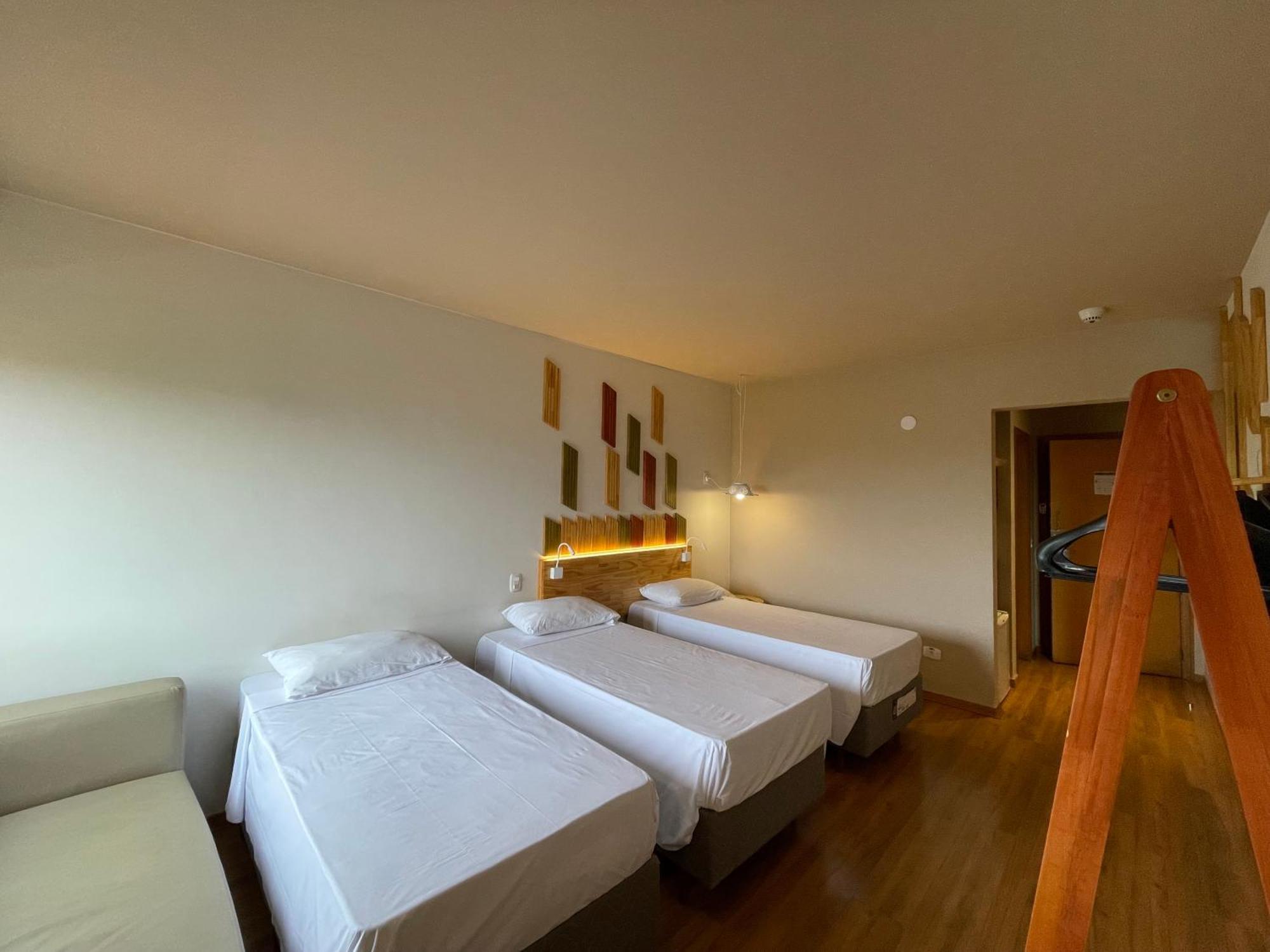 Hotel Nacional Inn Curitiba Santa Felicidade Buitenkant foto